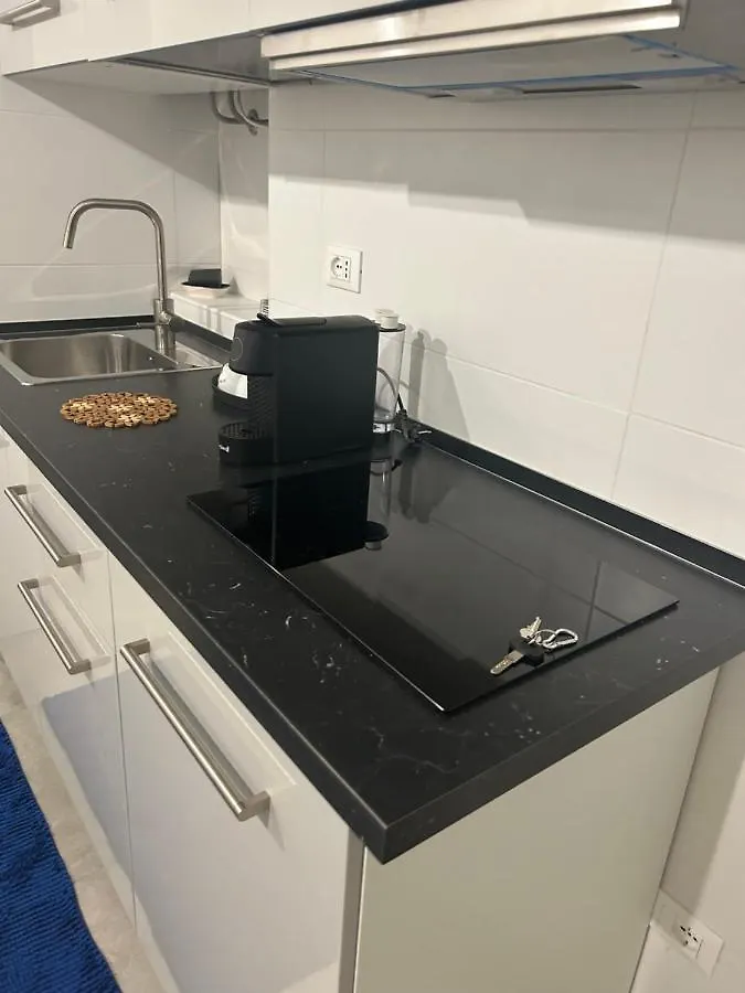 Apartment Appartamento Roma Parma